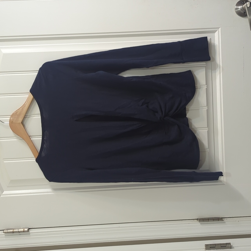 Banana Republic Long-Sleeved T-shirt - Picture 4 of 5